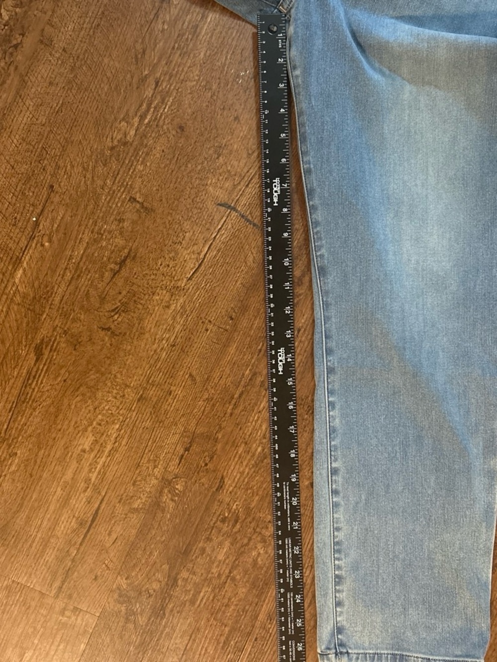 Express Light Blue Jeans - Classic Straight Fit - Picture 3 of 5